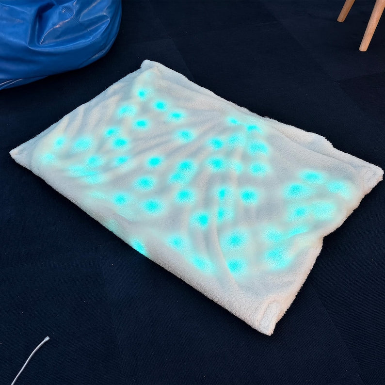 Large Sensory Blanket: 2.8kg Weighted Throw for Anxiety Relief, Soft Cozy Autism & ADHD Support