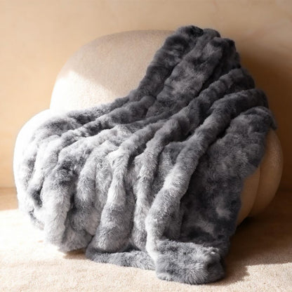 Luxurious Faux Rabbit Fur Bubble Throw Blanket 60"x70" Gift Packaging