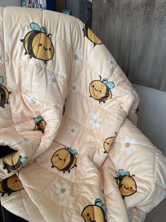 Ultra Plush Bee Print Weighted Blanket | Calming Anxiety Blanket | Deep Pressure | Zzzoodles